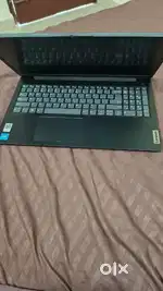 Lenova laptop V15
