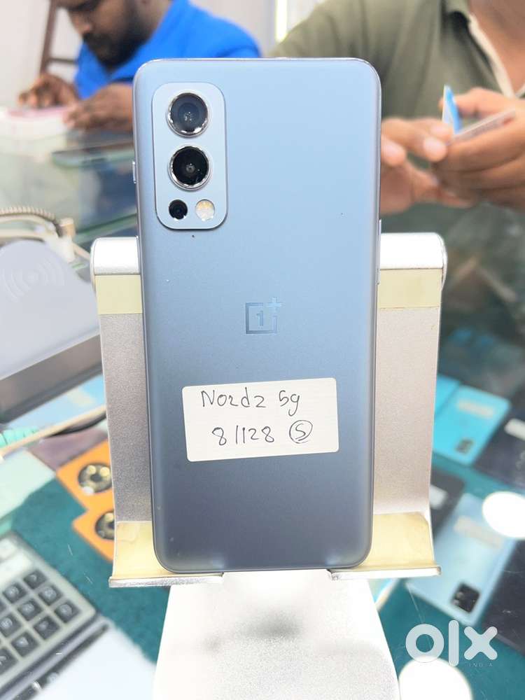 One plus nord 2 5G 8/128 gray (jain mobile)