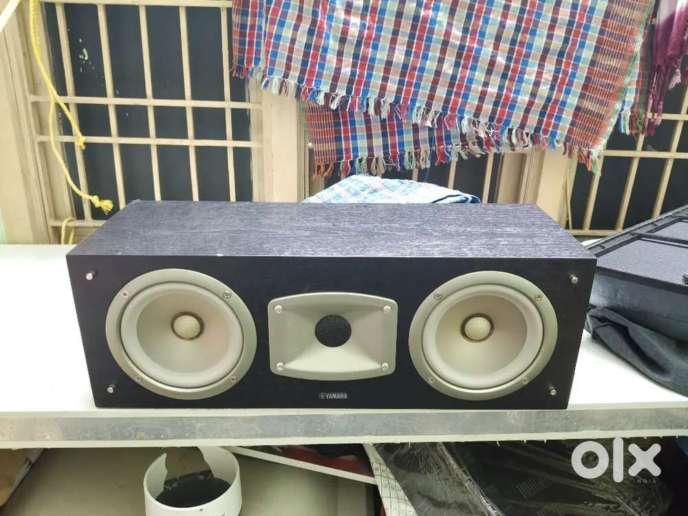 Yamaha center box