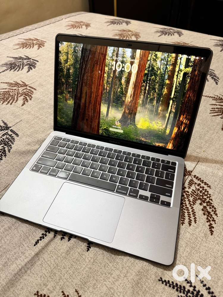 Apple Mackbook Air M1 For Sale