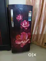 Whirlpool fridge 182 litres
