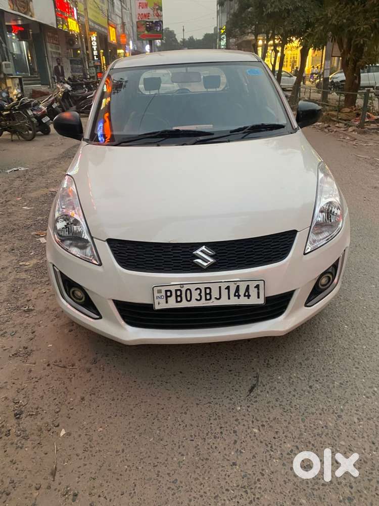 Maruti Suzuki Swift 2016 Petrol 79000 Km Driven
