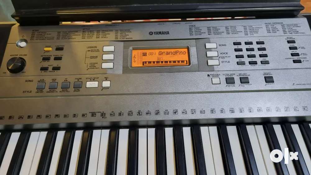 YAMAHA Musical Piano/KeyboradPSR.E353