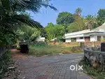 Allapra 6 cent house plot near valayanchirangara. Vengola