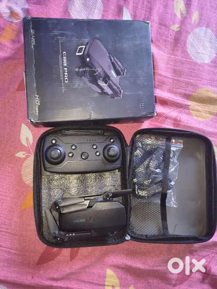 E88 pro drone with camera