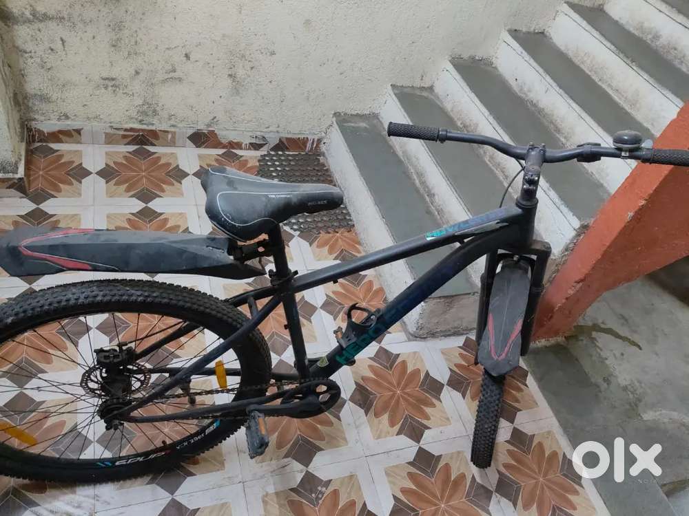 New price 17,000   selling price only 6000 Arjent hai good condition