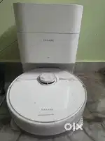 Robotic vaccum cleaner ( Dreame)