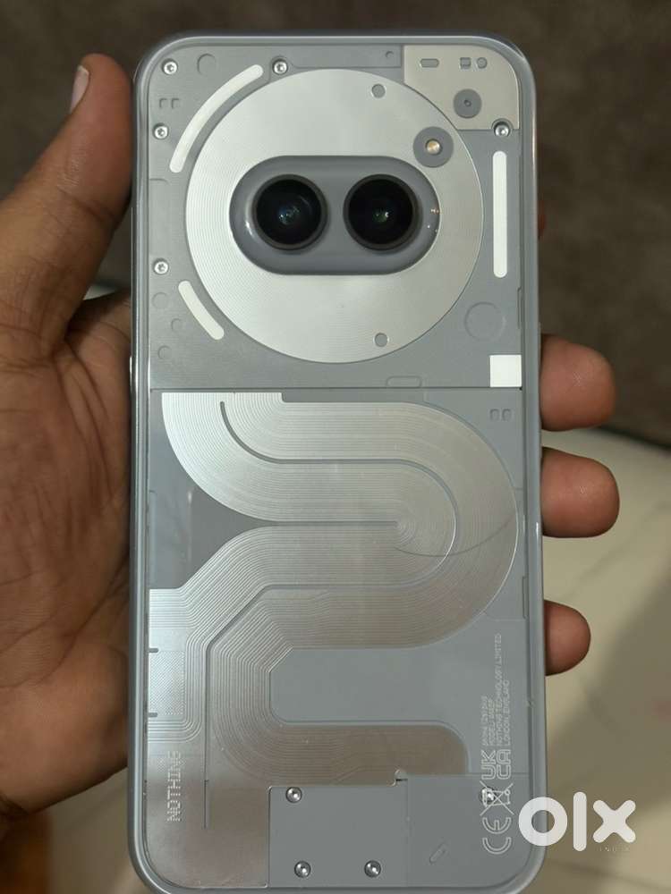 Nathing 2a plus 8/256gb 4 manth old