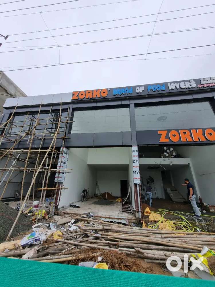 Prime Commercial Space for Rent – Perfect for Restaurant, or Café