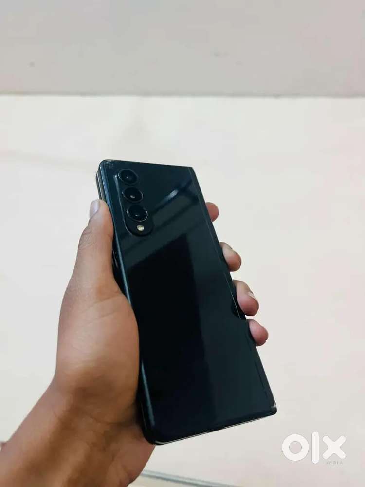 Samsung fold 3 [512]