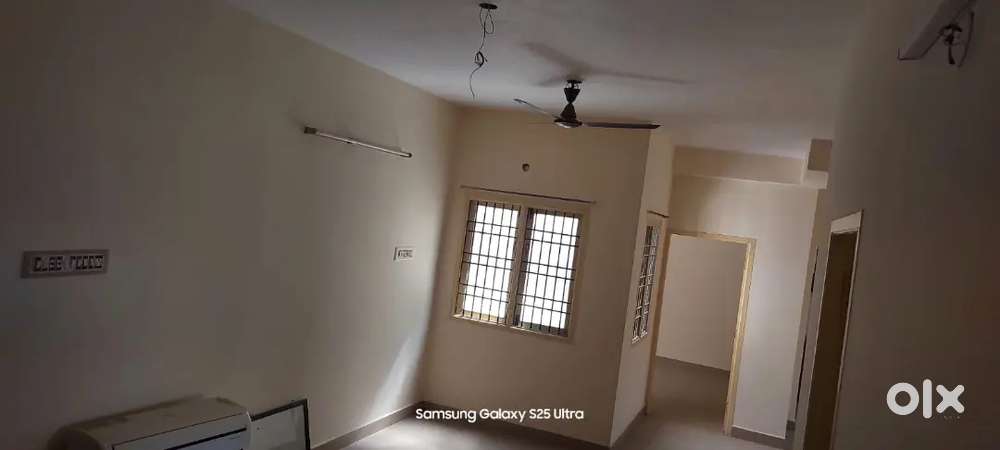 Resale flat madipakkam