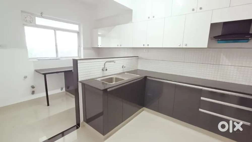 At Sasthamangalam 2BHK unfurnished flat for rent