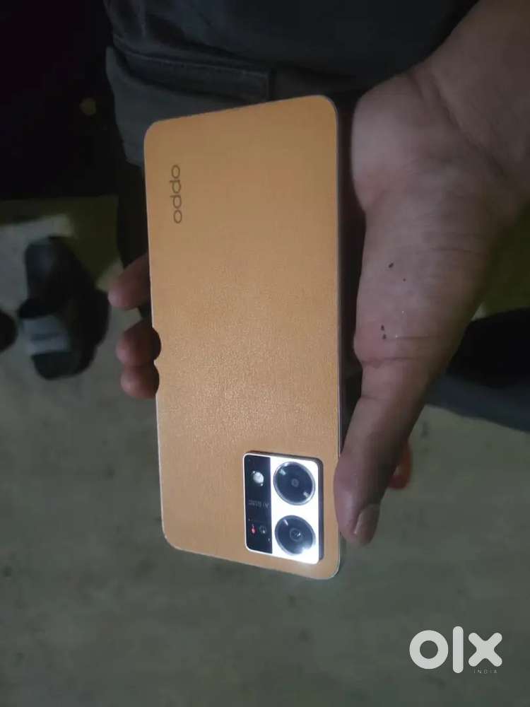 Oppo f21 pro.