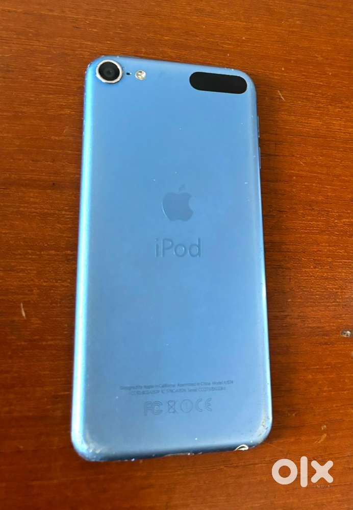 APPLE IPOD TOUCH 7th gen BLUE