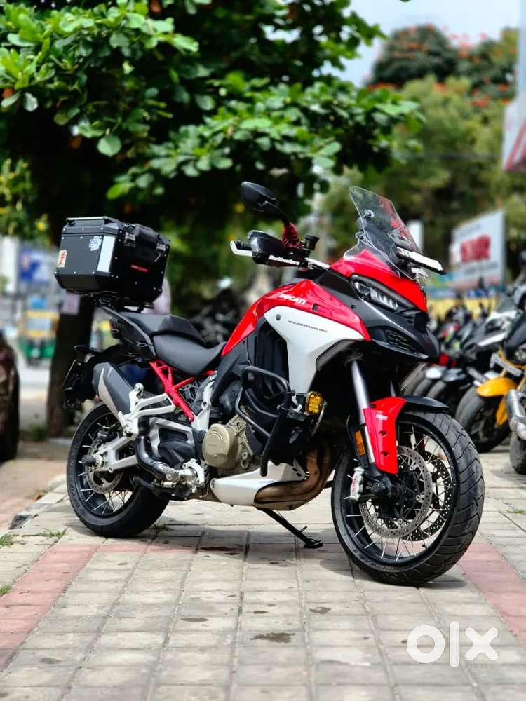 Ducati Multistrada V4S