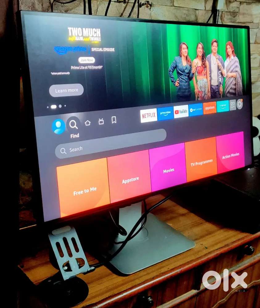 DELL MONITOR ULTRASHARP 27(FRAMELESS 27 INCHES) (IMMACULATE CONDITION)