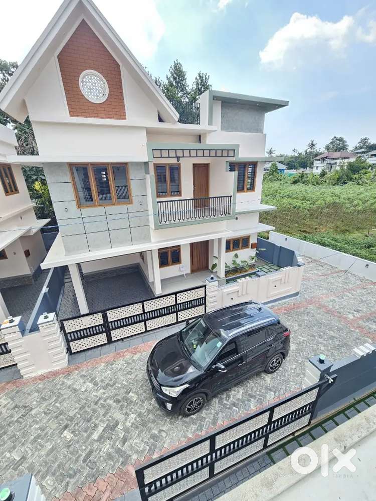 3 BHK COMMUNIY VILLA FOR SALE NEAR PUKKATUPADY