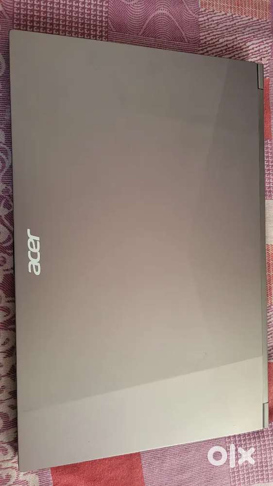 Acer Gaming laptop without any scratch
