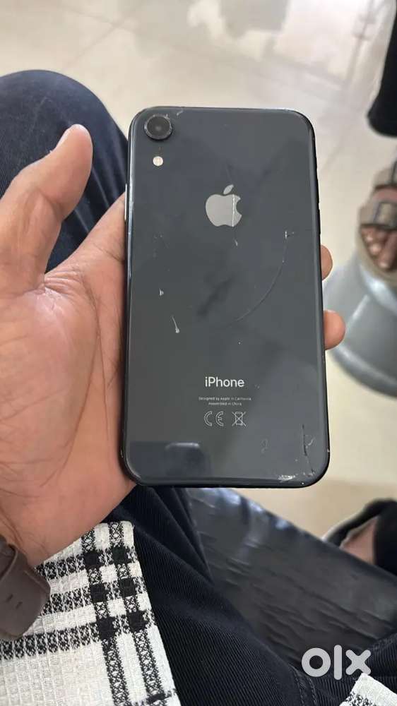 Locked hai jisko chaiye le lo