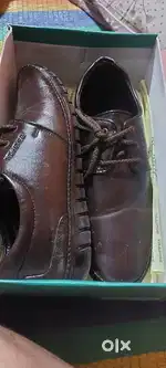मैं अपने शूज बेचना चाहता हूं