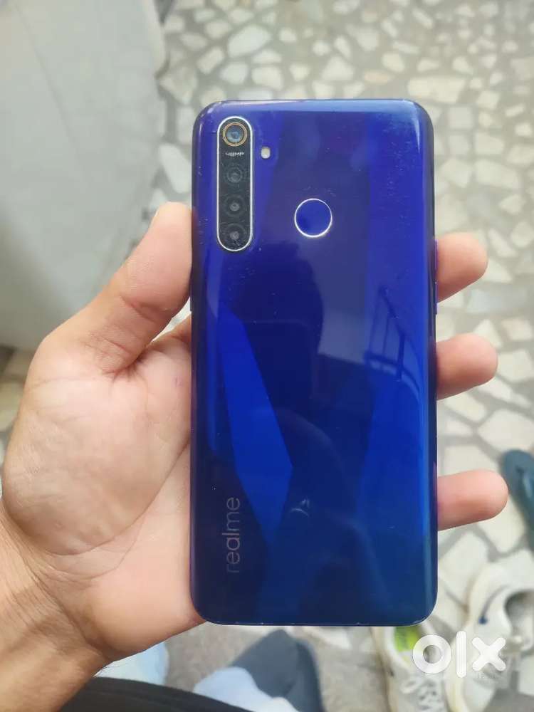 Realme 3 pro fresh condition, but ic problem