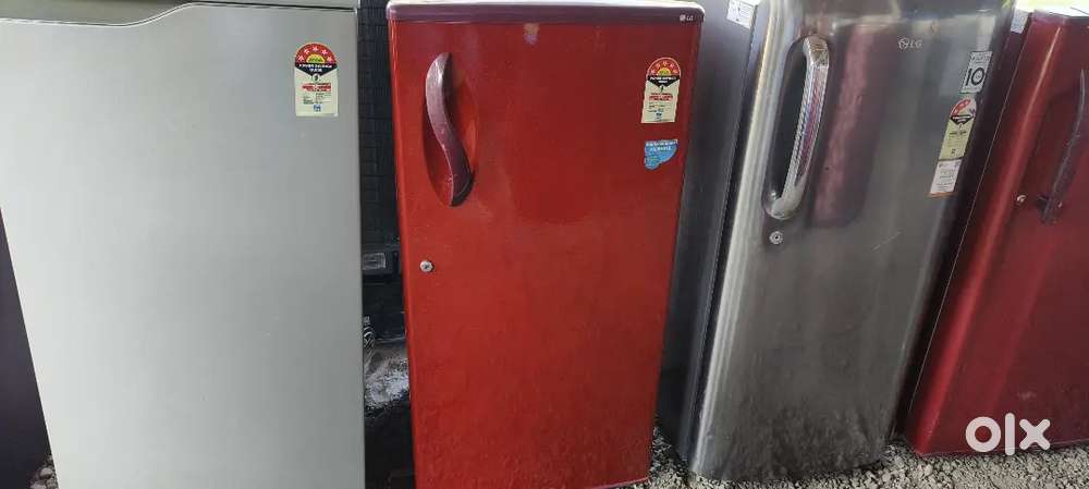 SINGLE DOOR REFRIGERATOR