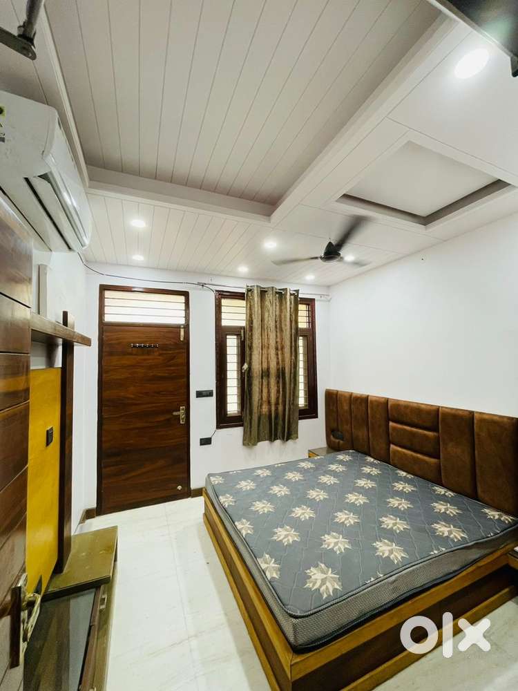 Room availble in 3bhk