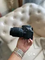 Nikon D5100 DSLR Camera – Excellent Condition  Like New