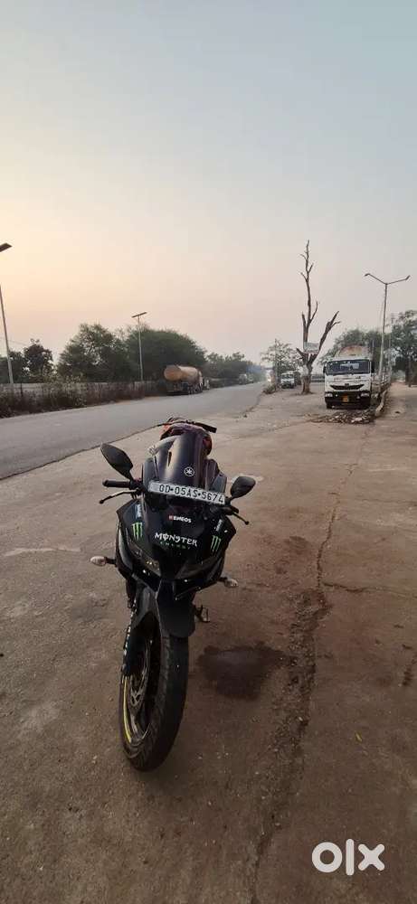 R15 v3 well maintained
