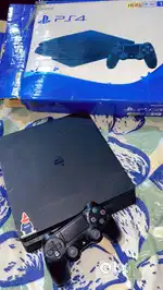 Ps4 1tb with box