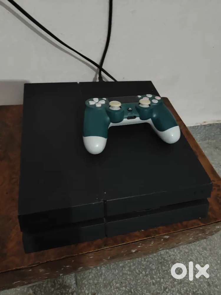 Ps4 with games