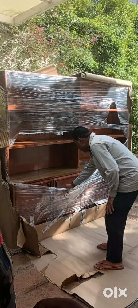 Shelf cupboard for hall