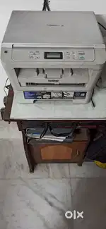 Brother DCP 7055 laser scanner copier printer in excellent condition