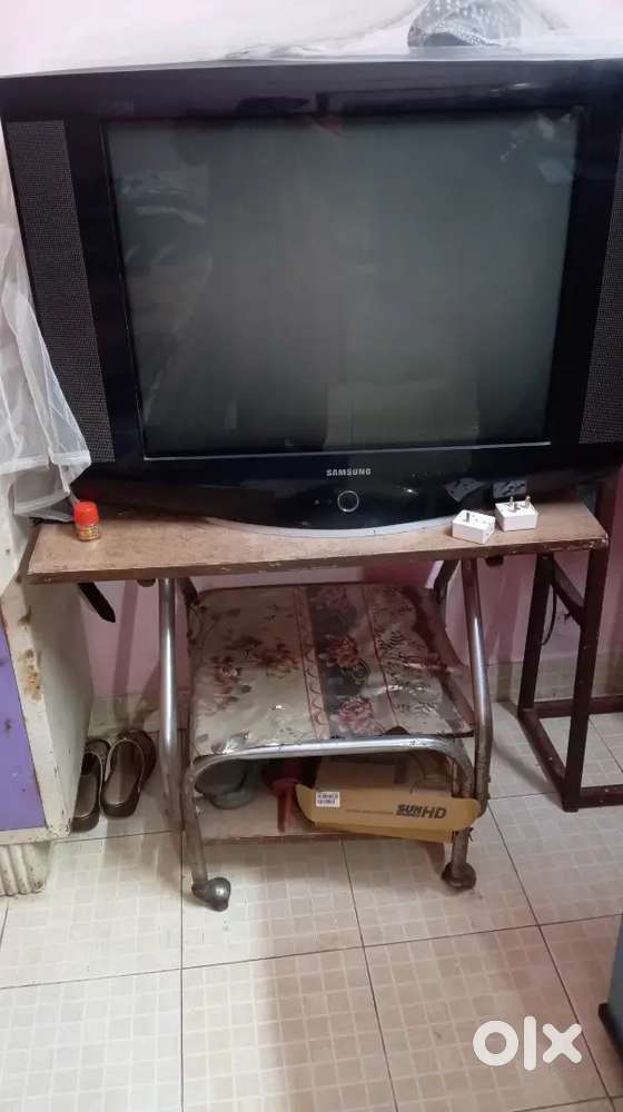 Tv with table