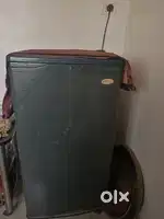 Single door refrigerator in good condition (185 L)