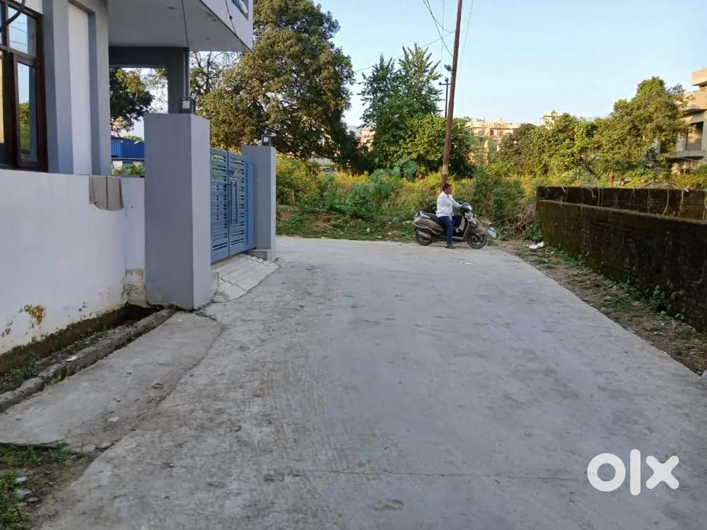 Residential plot available at Sahastradhara Rd