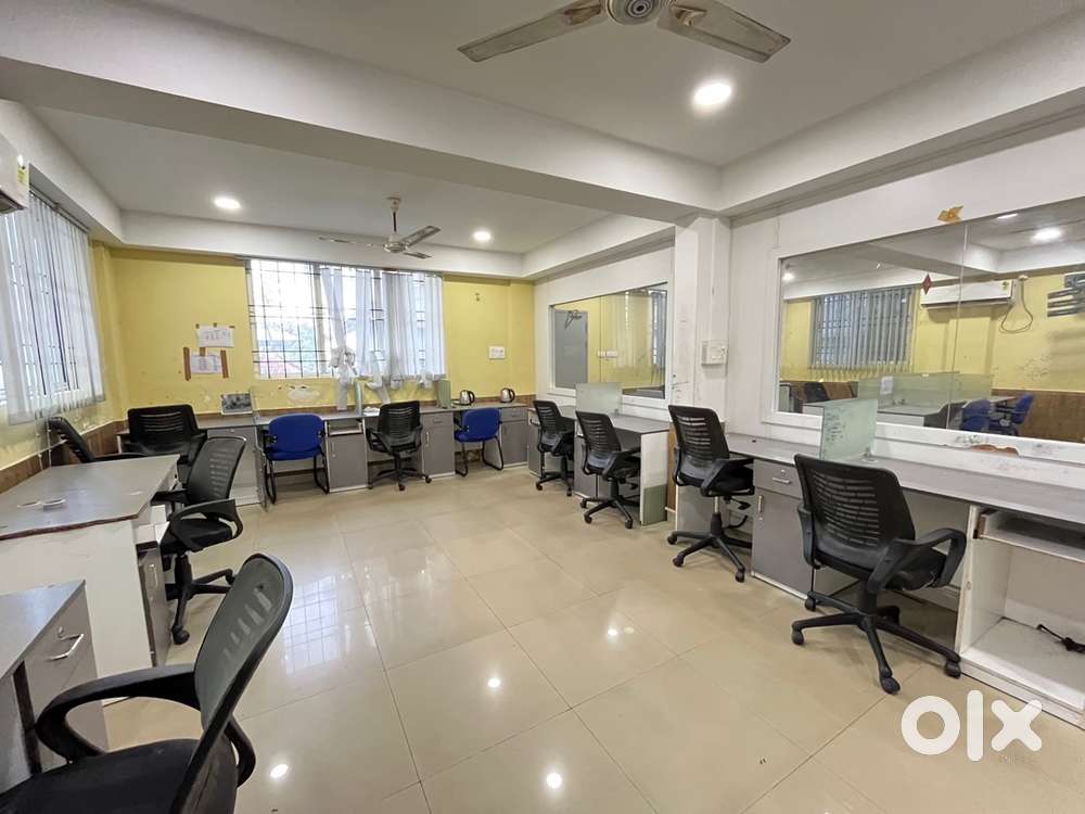 45 seater 2000 Sqft Furnished AC office space for Rent in Kakkanad