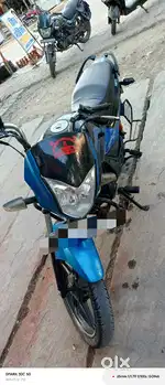 घर में 3 bike he चलाने वाले 2हे
