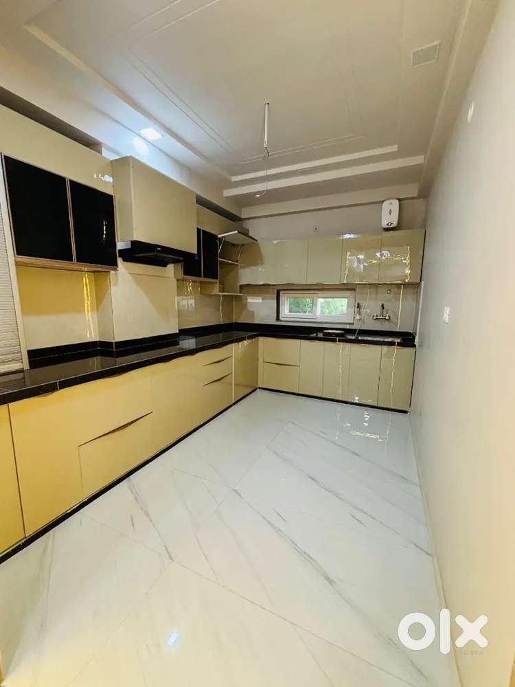 3BHK flat in 72lac Shyam nagar
