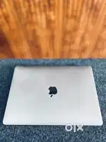 MacBook Pro 13-inch, M1 CHIP, 2021) 8/512 SSD