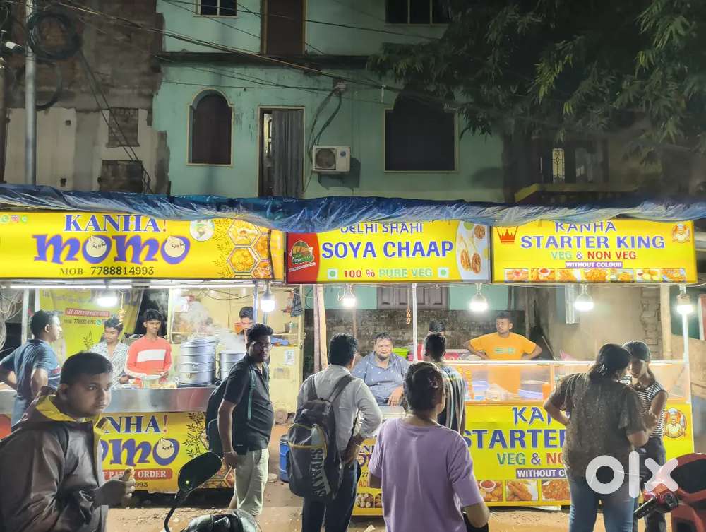 Momo shop seller, helper & cook