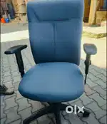 OFFICE ROLLING CHAIRS 100 NOS AVAILABLE
