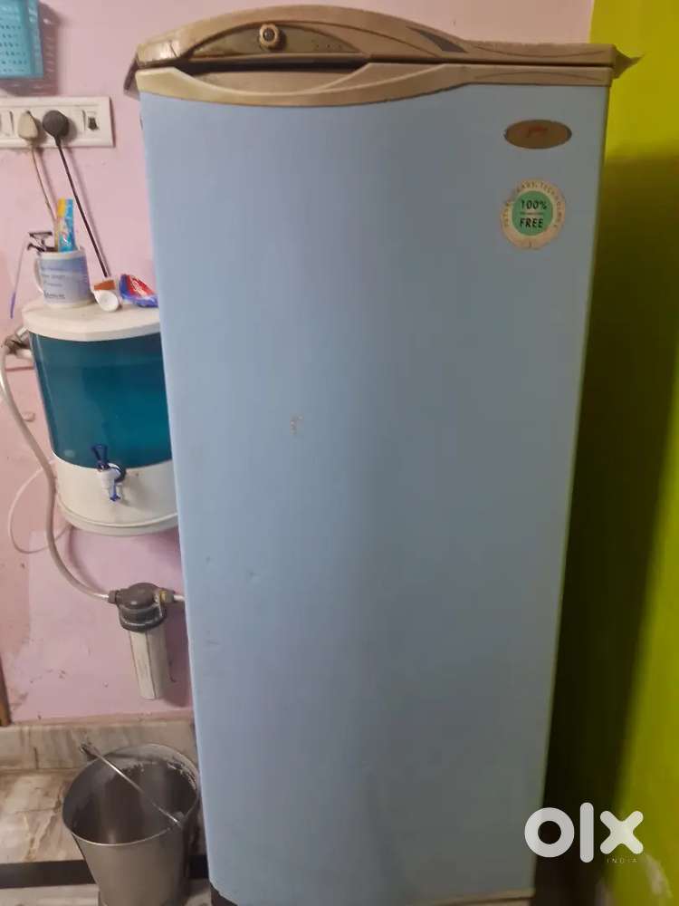 Godrej pentacool 210L fridge