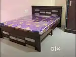 4/6 with out storage cot affordable price