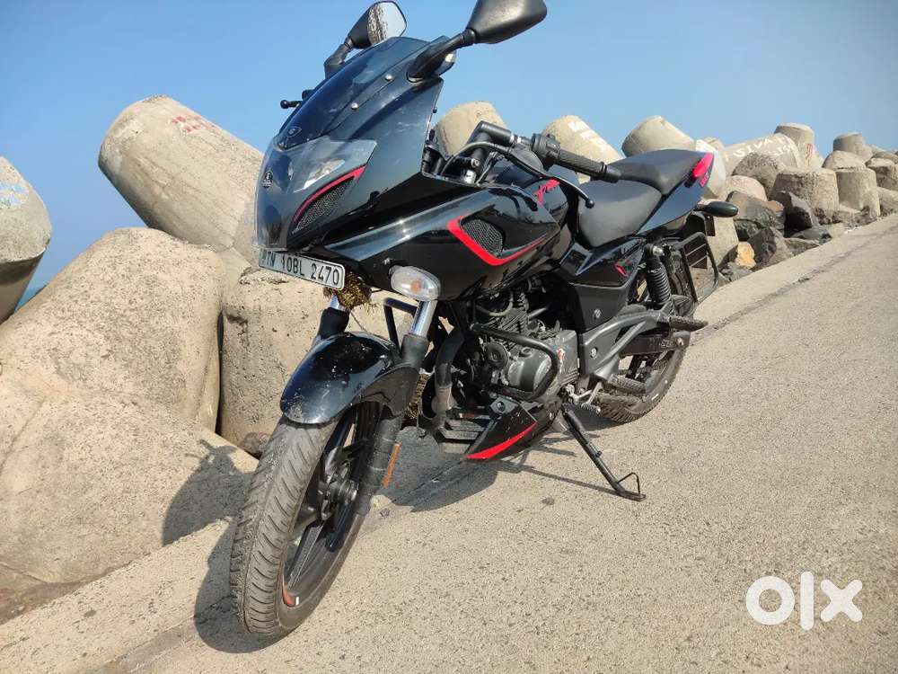 Bajaj Pulsar 180f 2020 BS6