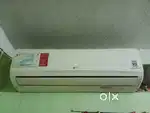 1.5ton LG 3star split ac with stablizer.