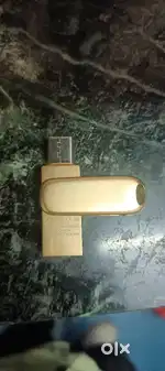 *SanDisk Ultra Dual Drive Luxe USB Type C 1 TB PEN Drive (Gold)*