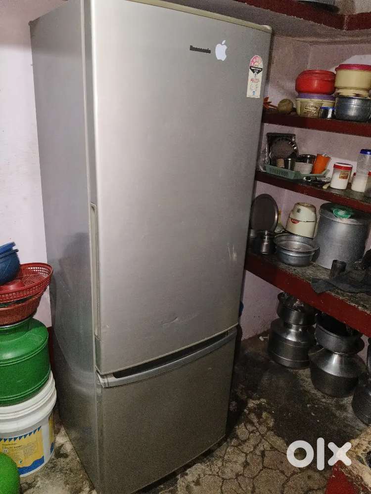 Panasonic double door fridge 342 ltr