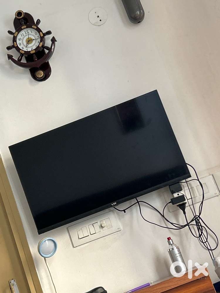 VW 32 inch led TV Smart