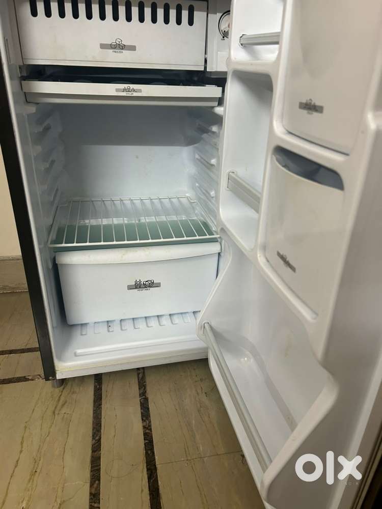 Mini fridge